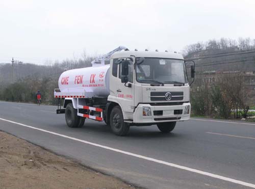 东风天锦真空吸粪车